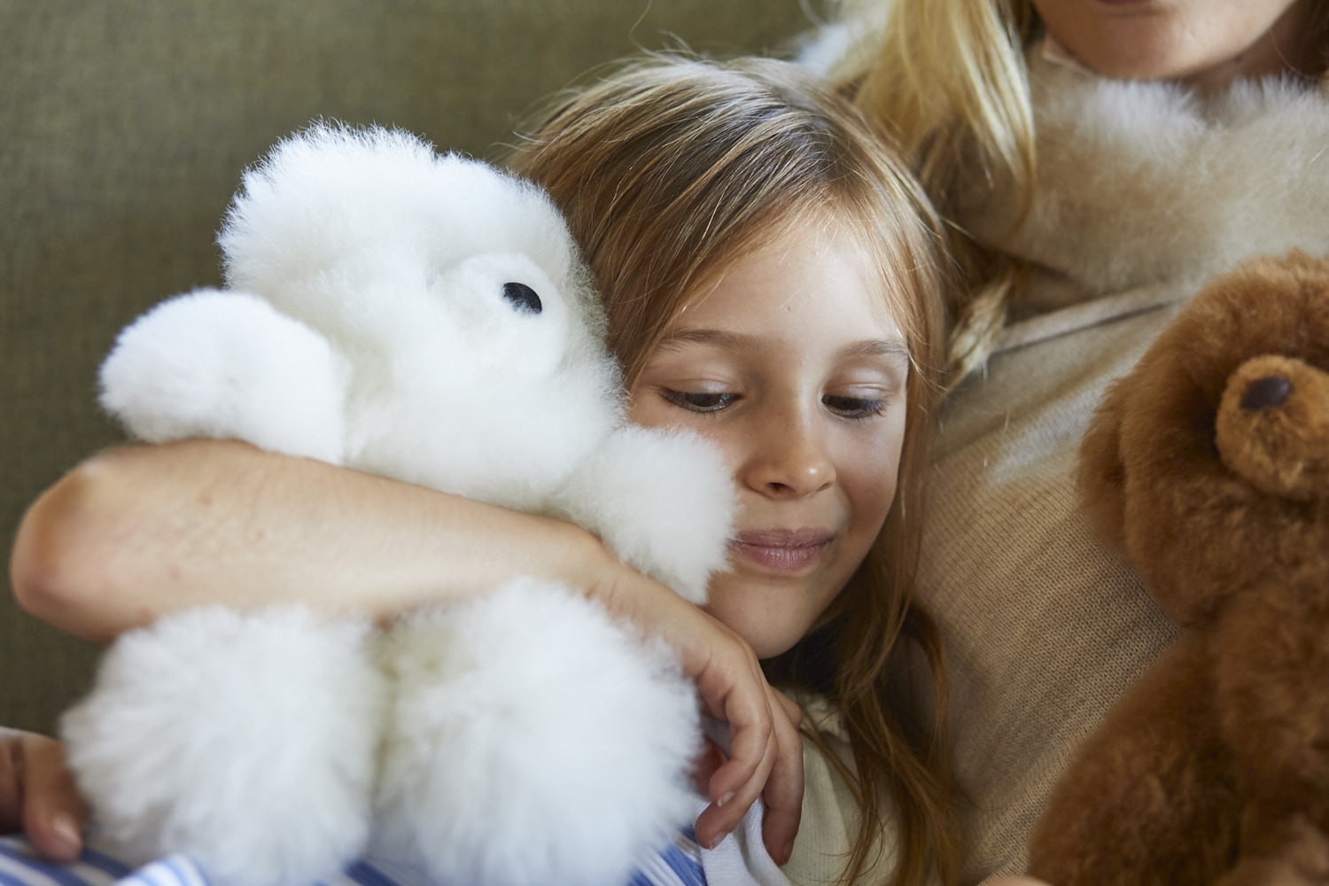 Classic Charles Alpaca Fur Teddy Bear in White